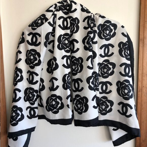 CHANEL CC Camellia Print Black White Silk Scarf Large Square - Picture 10 of 17